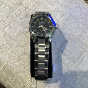 Brand new inbox, Jones, New York Anna Watch.
